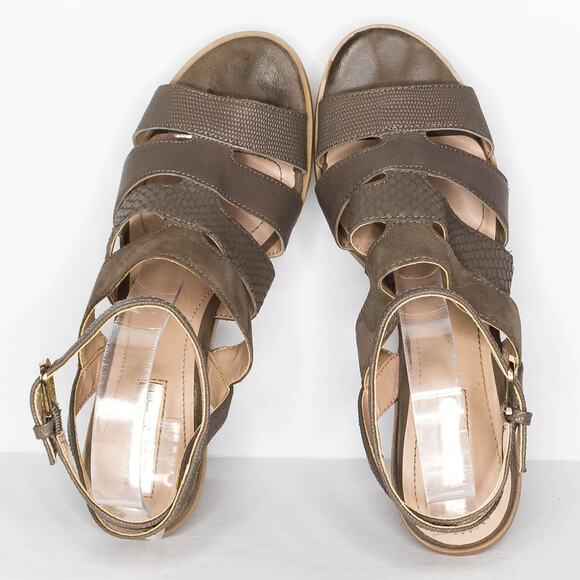Tahari Heeled Sandals Fairhaven Strappy Minimalist Cottage Quiet Luxury Earthy 7 - Picture 5 of 6